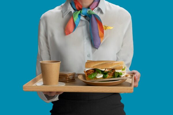 Formation : Agent préparateur de plateaux repas avions